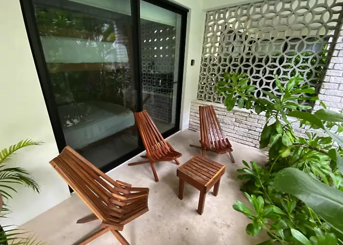 Spacious For 10 Great Amenities *
