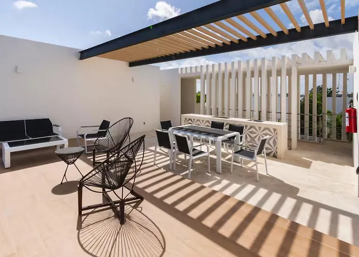 Apartamento Spacious For 10 Great Amenities